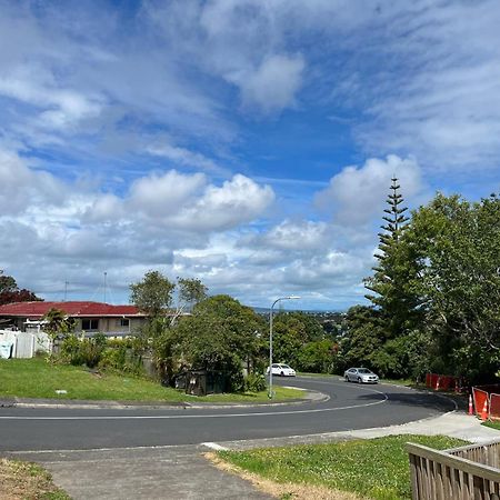 Totara Vale, Free Coffee, Parking And Wifi, Near Glenfield Mall And Highway 18,1 Auckland Luaran gambar